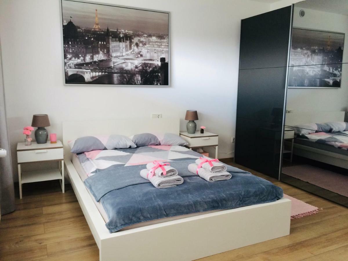 Neu! Top Apartment! 7Km Saarbruecken! Terrasse, Garten! Sulzbach  エクステリア 写真